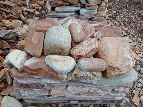 Златолит жёлтый, жёлто-зелёный глыбки и валуны для ланшафтного дизайна купить в Архангельской области