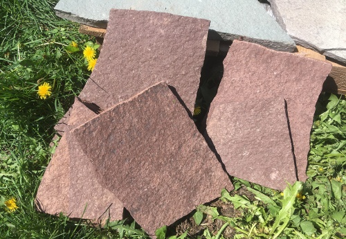 Плитняк лемезит бордовый для цоколя 1,5-2 см купить в Архангельской области