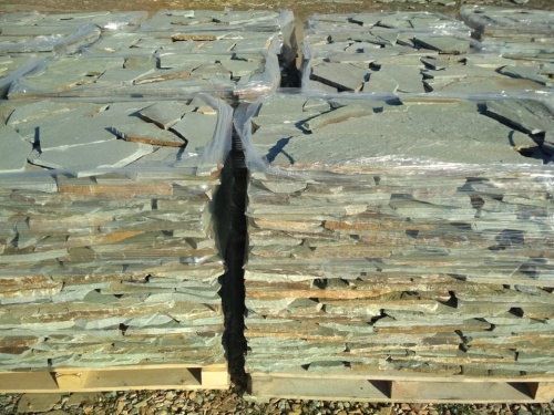 Плитняк златолит зелёный для цоколя, отмостки купить в Архангельской области