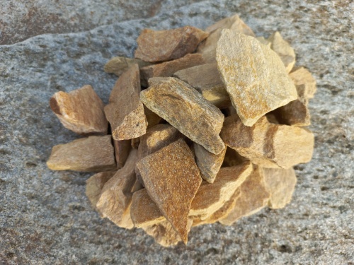 Златолит жёлтый декоративная каменная крошка купить в Архангельской области