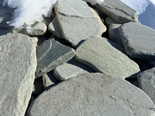 Плитняк златолит зелёный галтованный для цоколя купить в Архангельской области