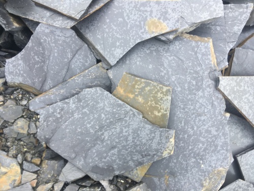 купить чёрный плитняк