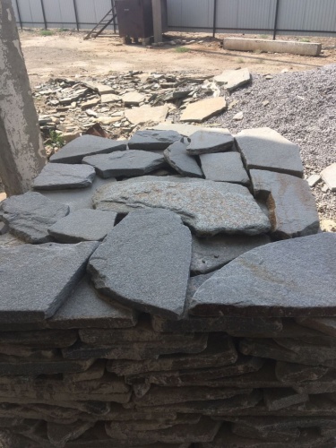 Златолит серебристый галтованный для лестниц купить в Архангельской области